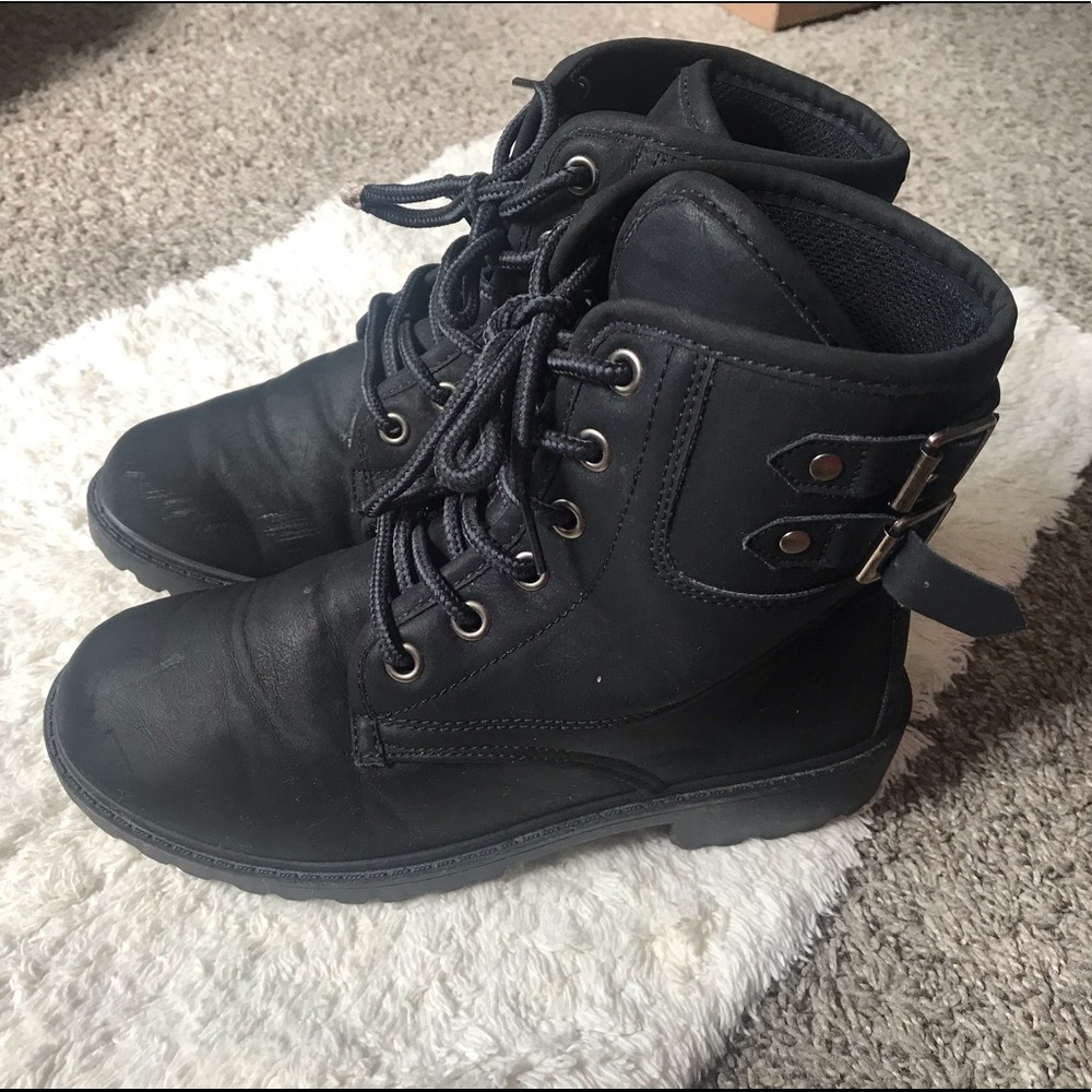 Black Boots